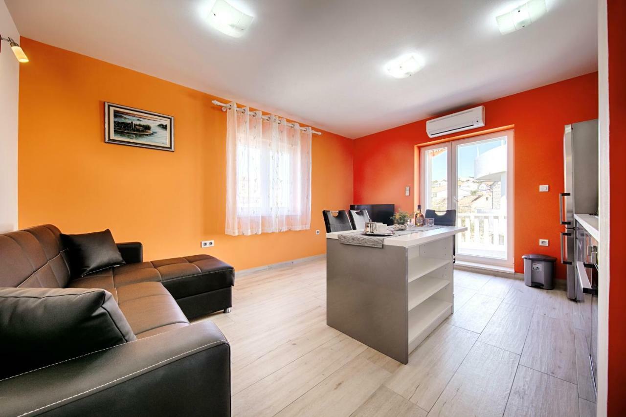 Apartments Dalmatino Rukavac  Exterior photo