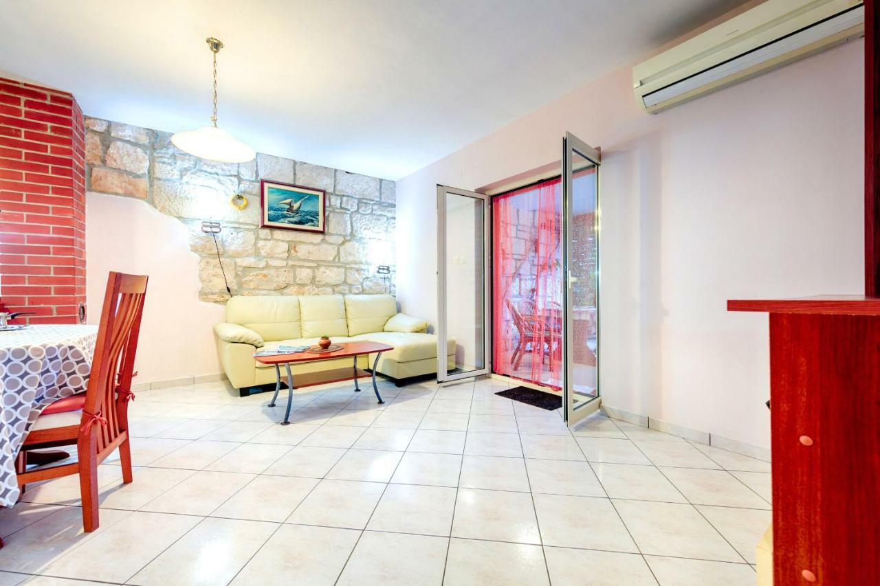 Apartments Dalmatino Rukavac  Exterior photo